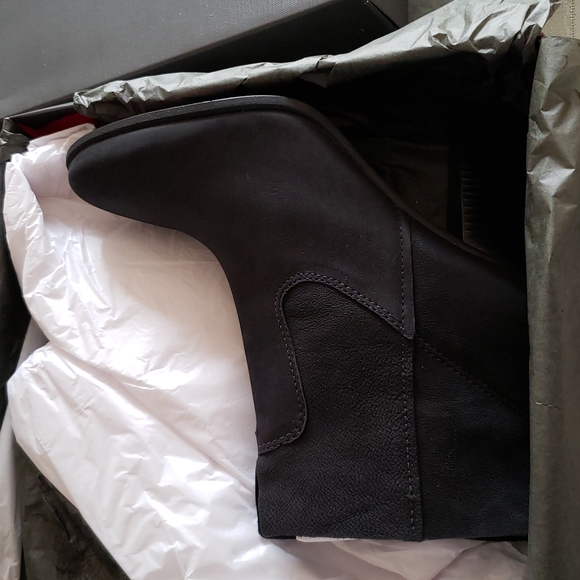 NORDSTROM Exclusive New FEINA Ankle Boot Bootie Split Shaft Oiled Leather Black - Picture 6 of 14